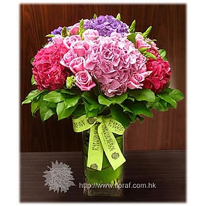 MD969 Mother's Day Flower - Mix Hydrangea and Rose in Vase   MD969 Mother's Day Flower - Mix Hydrangea and Rose in Vase