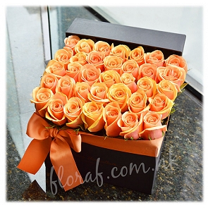 V22   Kenya Peach Rose Flower Box   (SOLD OUT) V22   Kenya Peach Rose Flower Box   (SOLD OUT)